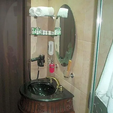 Archontopetra Boutique 3*