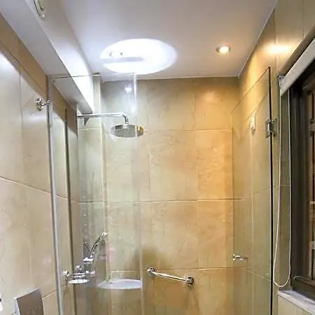 فندق Archontopetra Boutique 3*