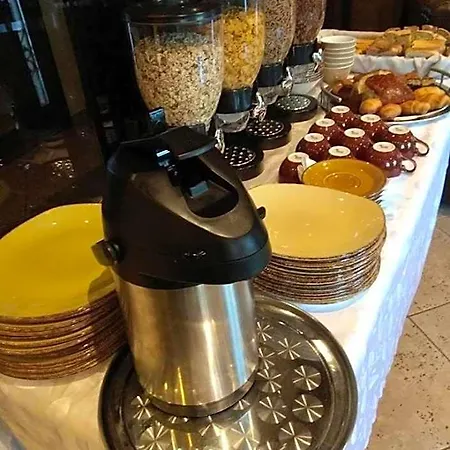 Archontopetra Boutique